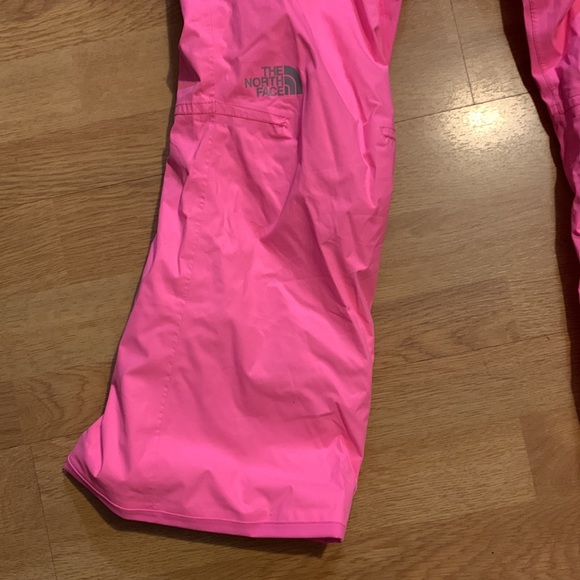 NWT The North Face Girls Snowquest Suspender Pants, Pink, Medium - Picture 2 of 16